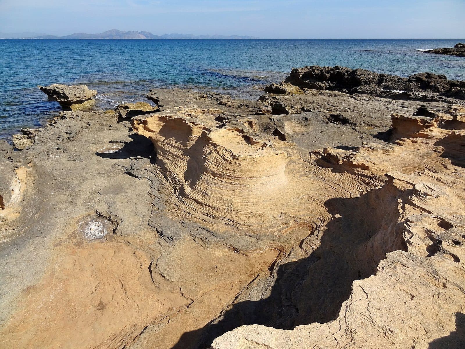 Praia de Aigua Dolça: 1,5 km a pé desde o estacionamento