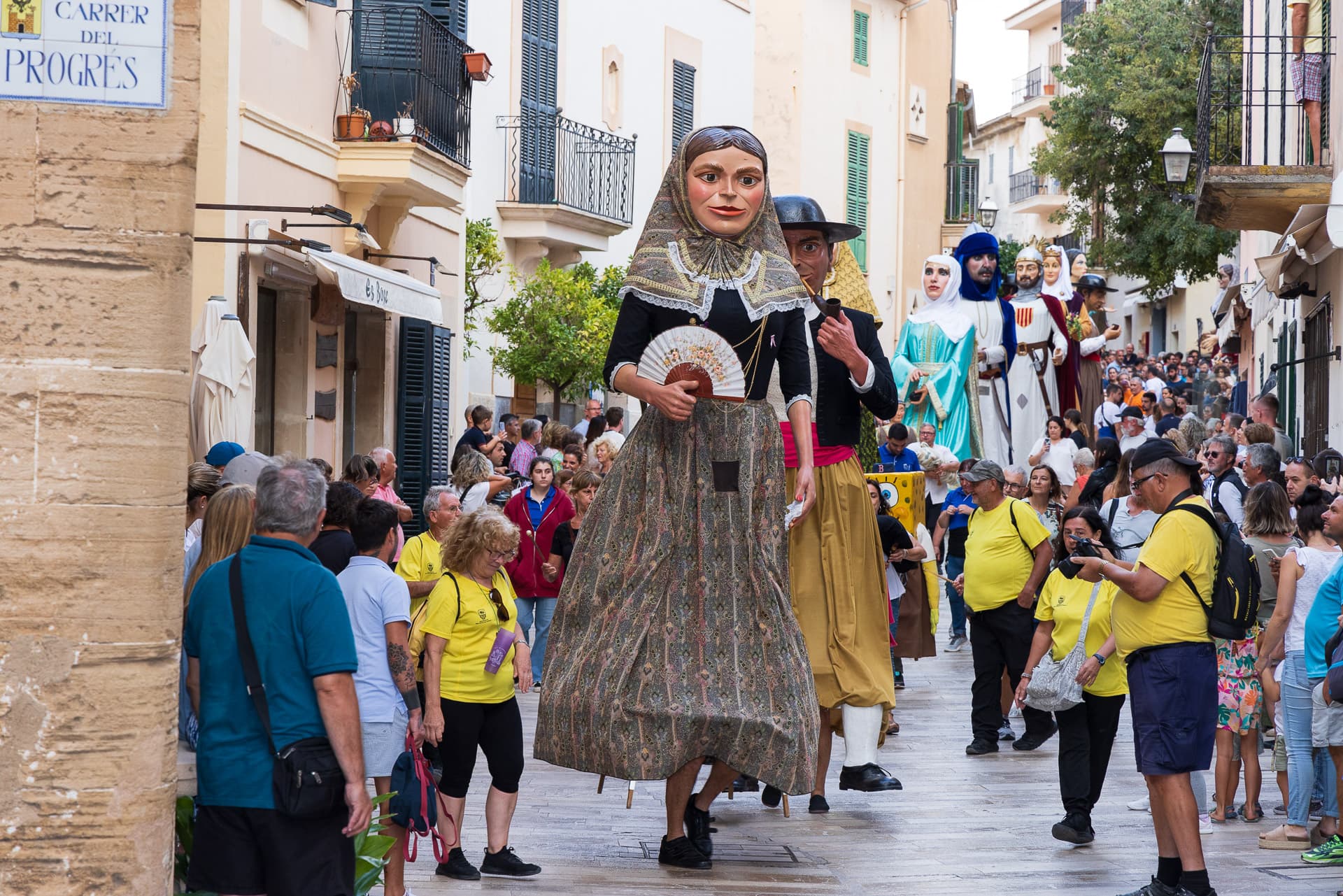 Gathering of giants by the Colla Gegantera d'Alcúdia
