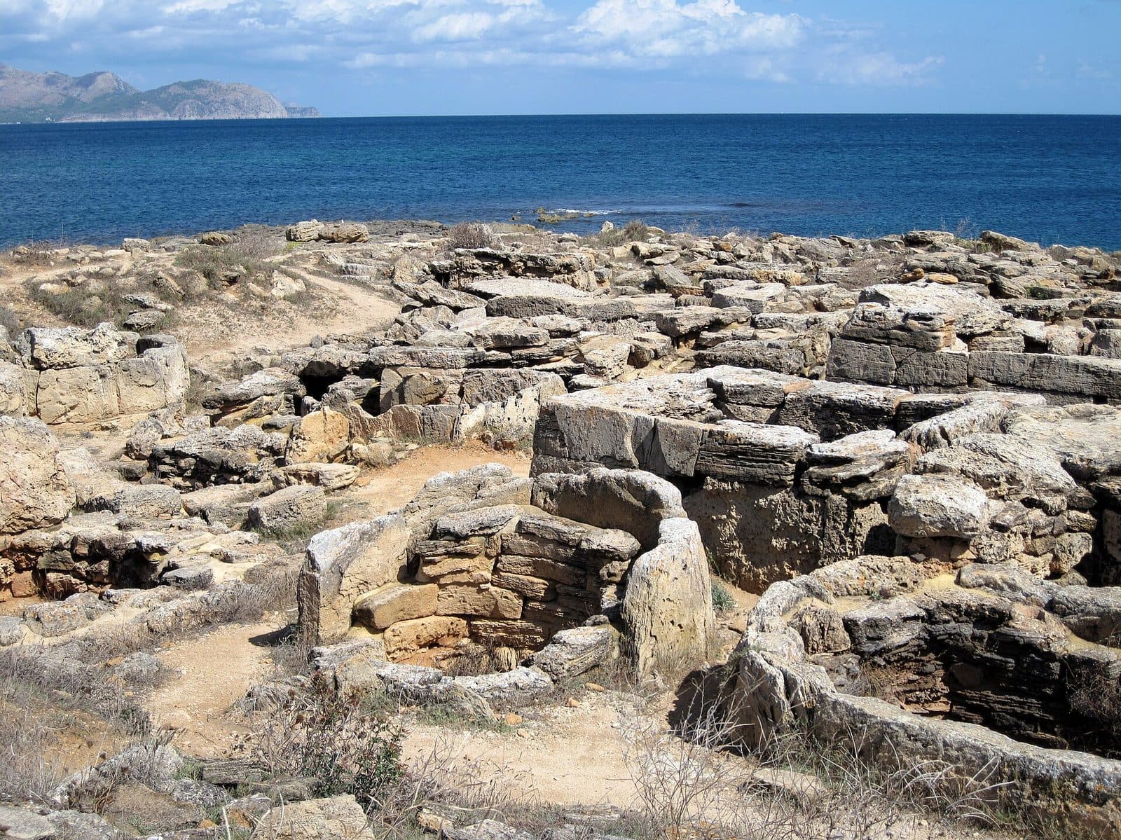 Necròpolis de Son Real, Mallorca