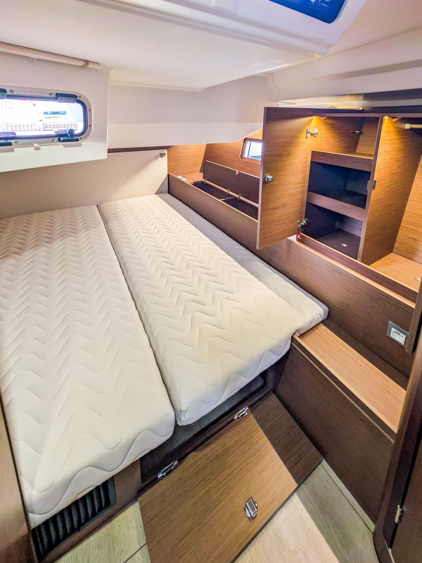 Aquaris – lloguer de Oceanis 51.1 a Mallorca