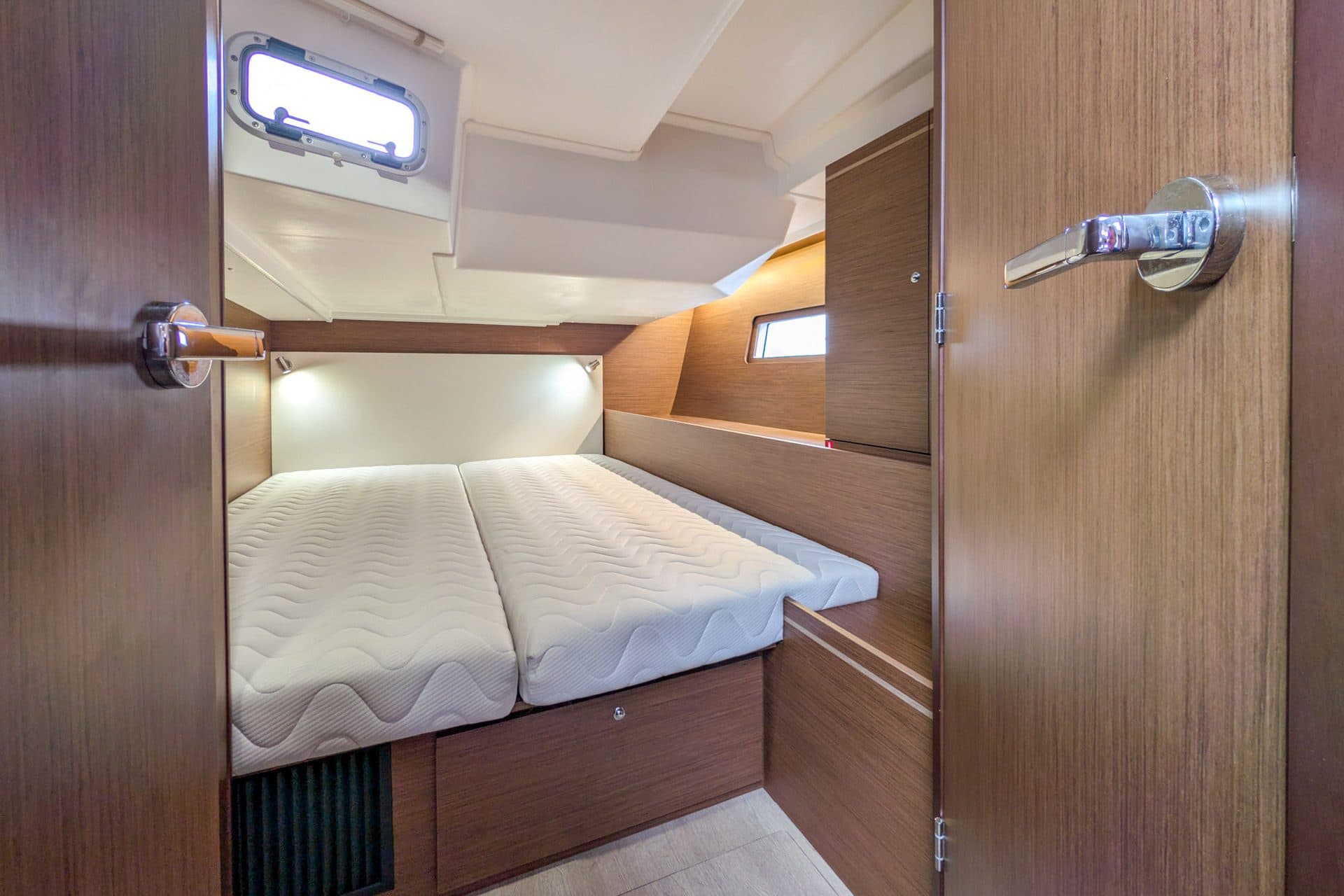 Aquaris – lloguer de Oceanis 51.1 a Mallorca