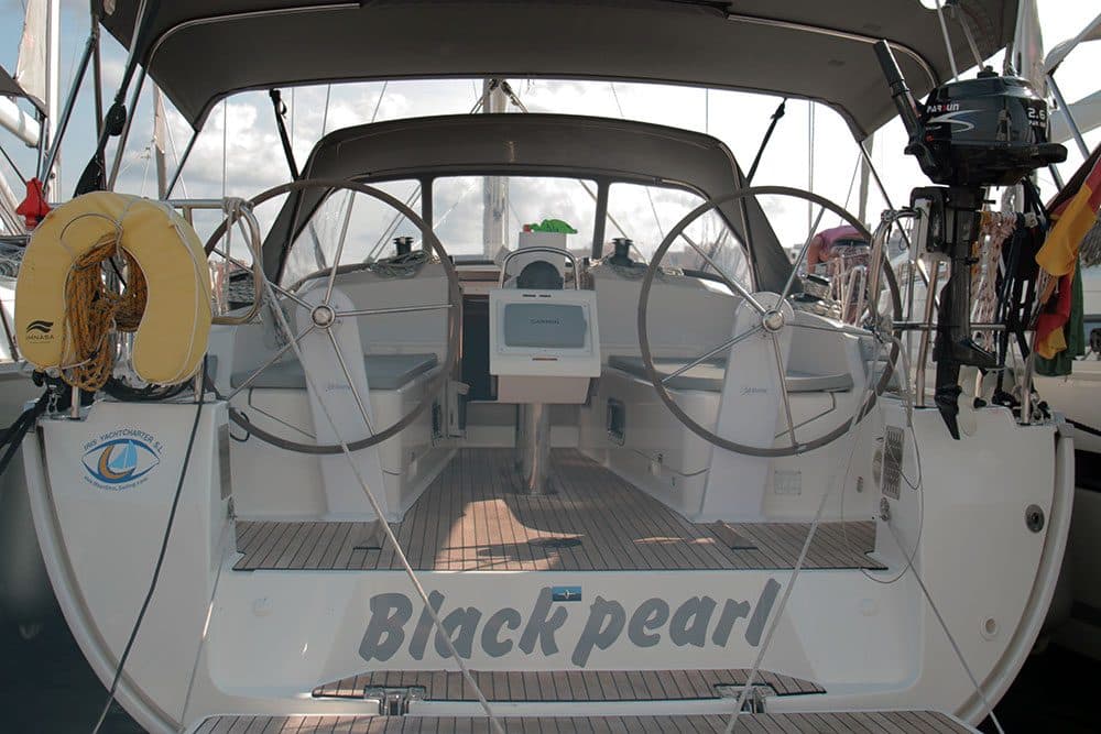 Black Pearl – lloguer de Bavaria Cruiser 37 a Mallorca