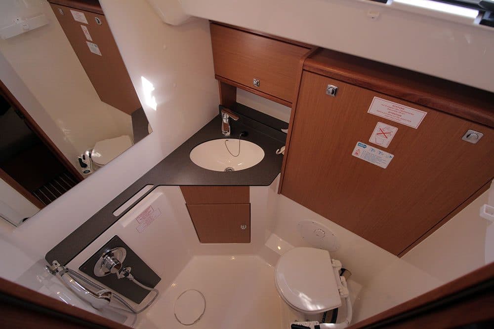 Casino Royale – lloguer de Bavaria Cruiser 46 a Mallorca