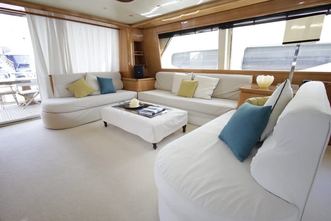 Georg I – lloguer de Falcon 86 a Mallorca