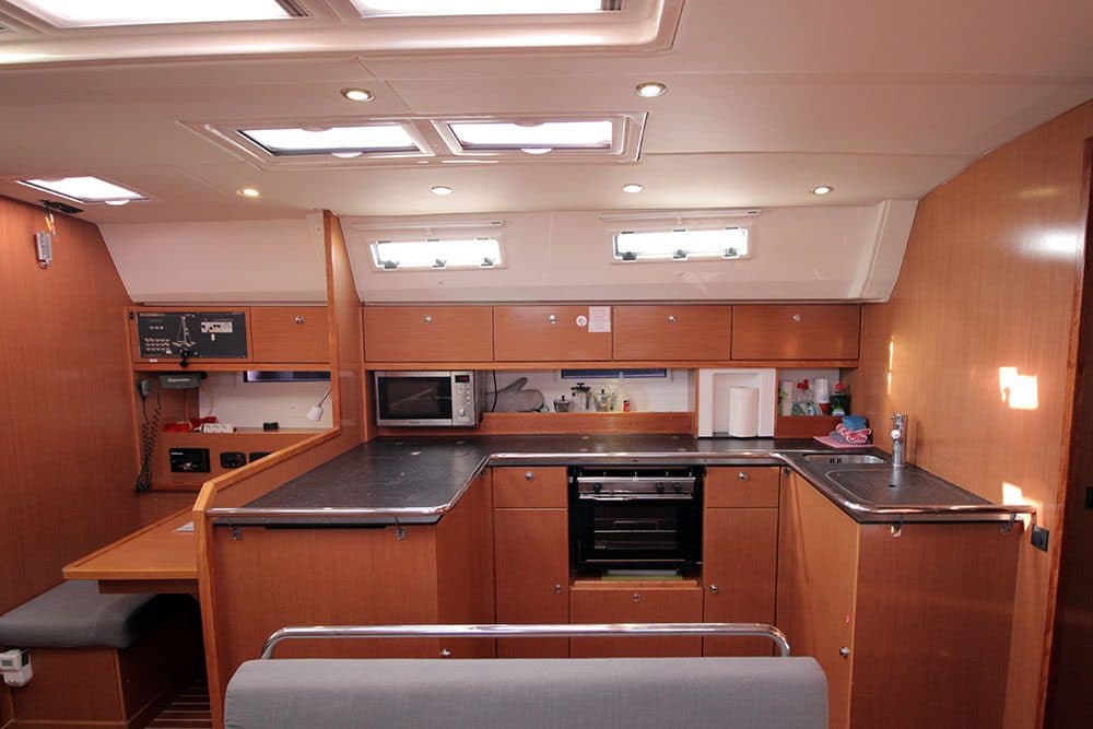 Leonis – alquiler de Bavaria Cruiser 50 en Mallorca