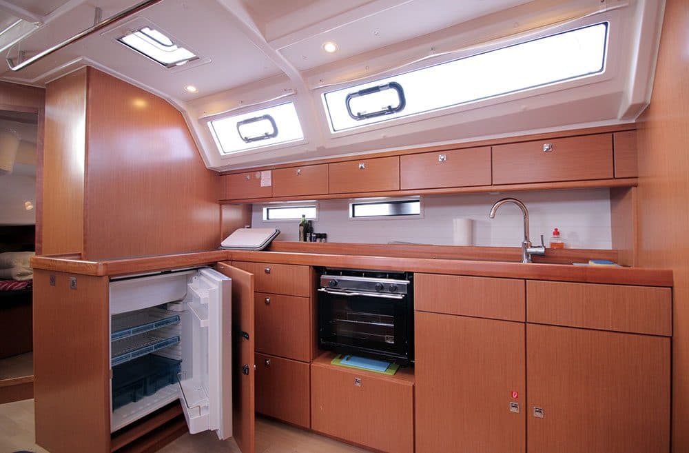 Lucy Ball – alquiler de Bavaria Cruiser 46 en Mallorca