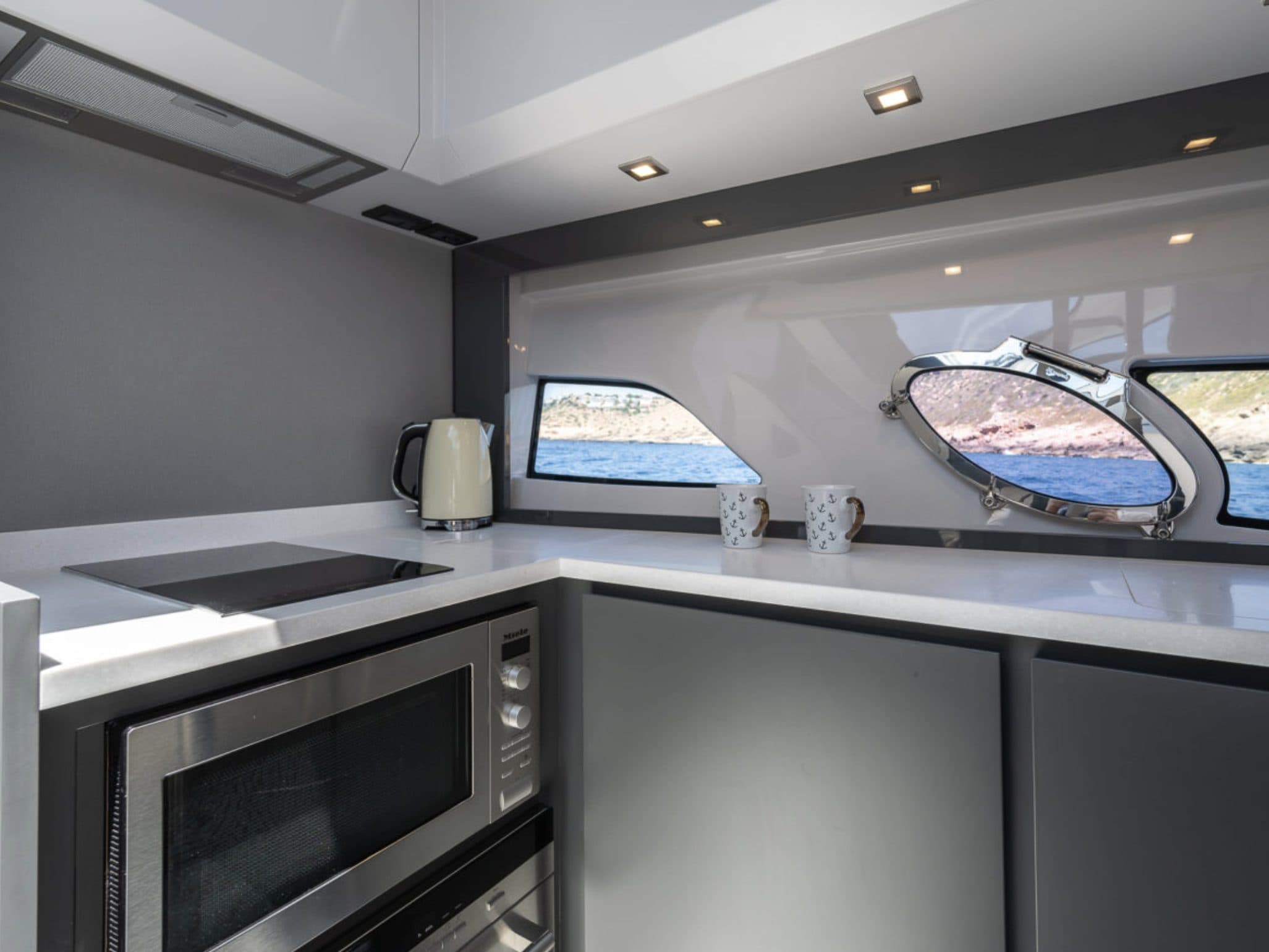 Polar – lloguer de Pershing 50 a Mallorca