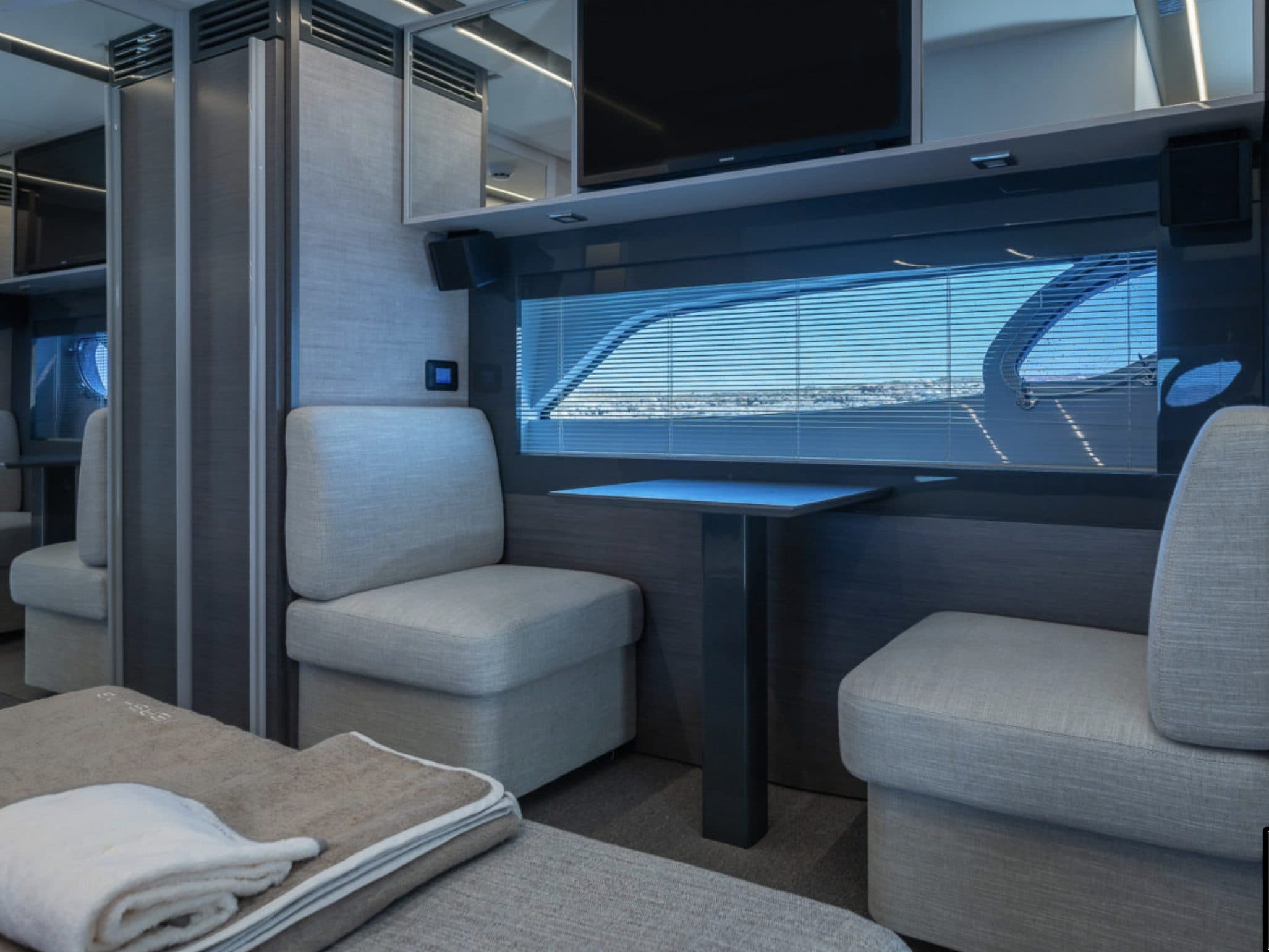 Polar – lloguer de Pershing 50 a Mallorca