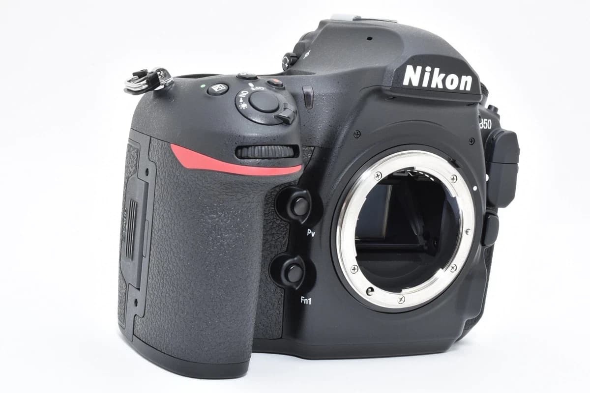 Nikon D850 45MP camera 7