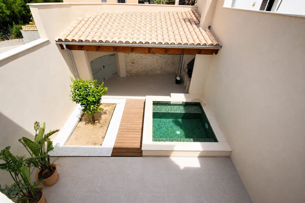 CAPDEPERA: FULLY RENOVATED END-TERRACE HOUSE IN MALLORCAN STYLE 4