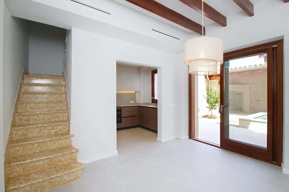 CAPDEPERA: FULLY RENOVATED END-TERRACE HOUSE IN MALLORCAN STYLE 12