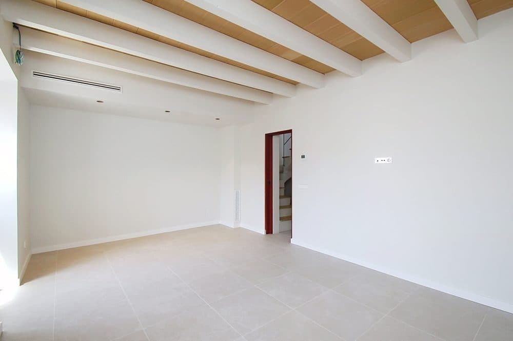 CAPDEPERA: FULLY RENOVATED END-TERRACE HOUSE IN MALLORCAN STYLE 17