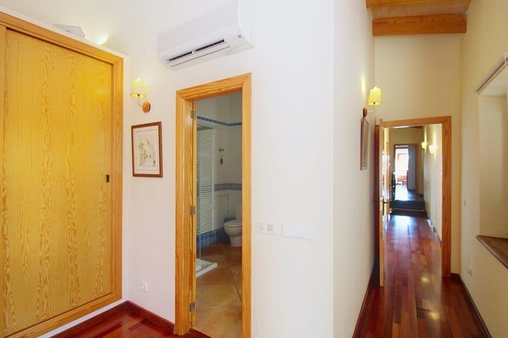 SANTANYÍ: TOP INVESTMENT FINCA WITH ETV LICENSE 21