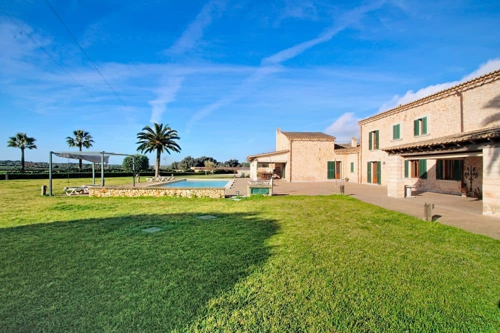 SANTANYÍ: TOP INVESTMENT FINCA WITH ETV LICENSE 7