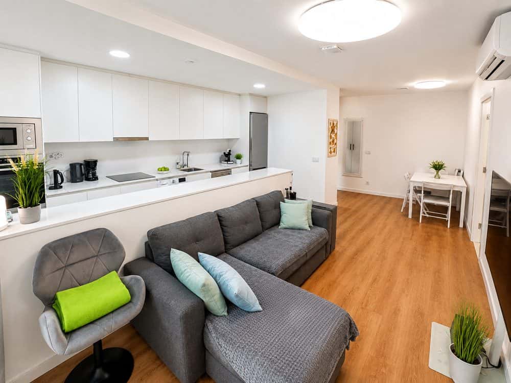 PALMA: MODERN GROUND-FLOOR APARTMENT IN NOU LLEVANT 6