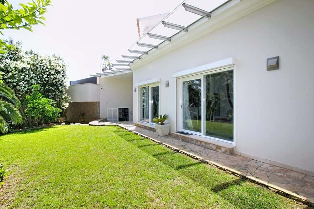 SANTA PONÇA: MODERN VILLA WITH SEA VIEWS 6