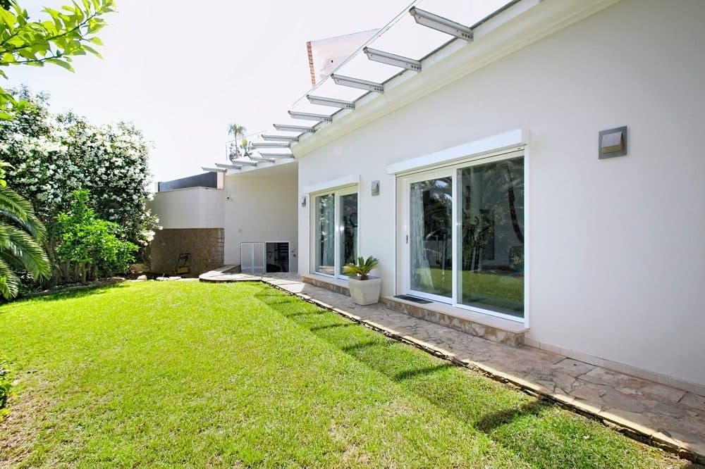 SANTA PONÇA: MODERN VILLA WITH SEA VIEWS 6