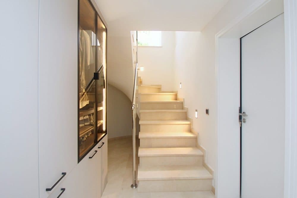 SANTA PONÇA: MODERN VILLA WITH SEA VIEWS 28