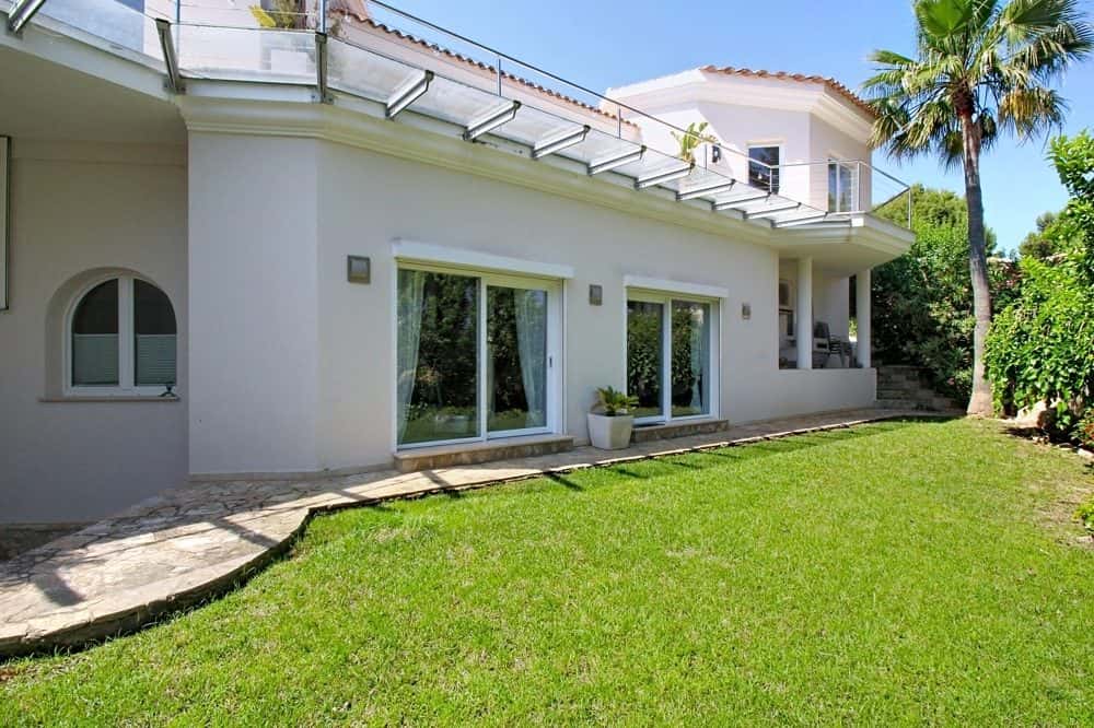SANTA PONÇA: MODERN VILLA WITH SEA VIEWS 5