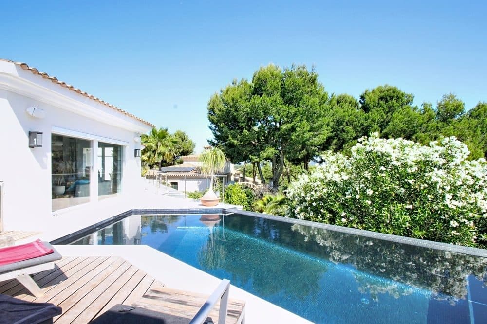 SANTA PONÇA: MODERN VILLA WITH SEA VIEWS 3