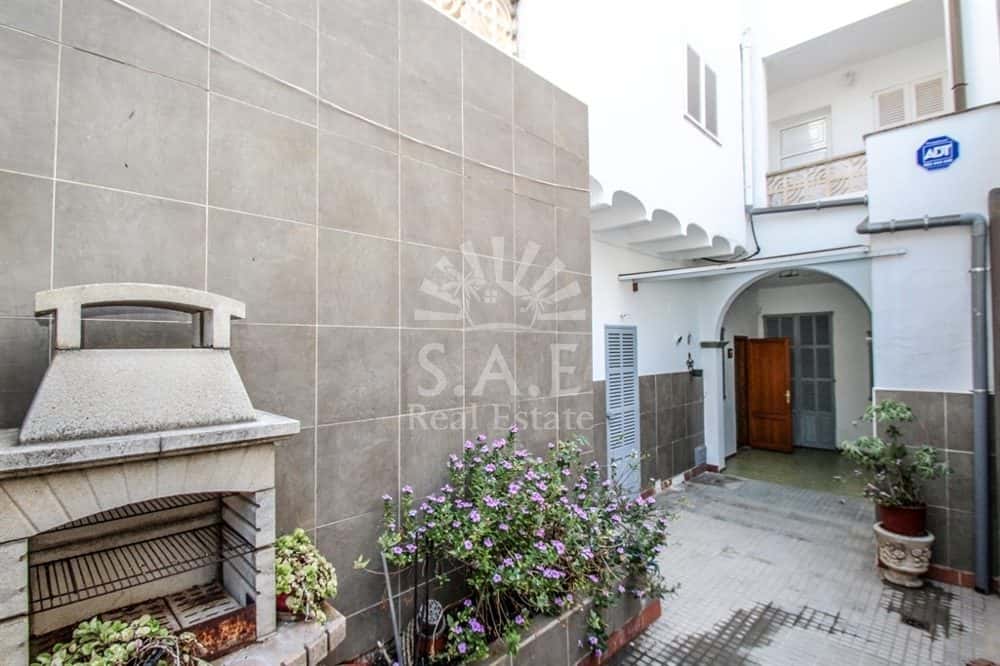 CAN PICAFORT: TERRACED HOUSE BUILDING IN THE FIRST LINE OF THE SEA 10