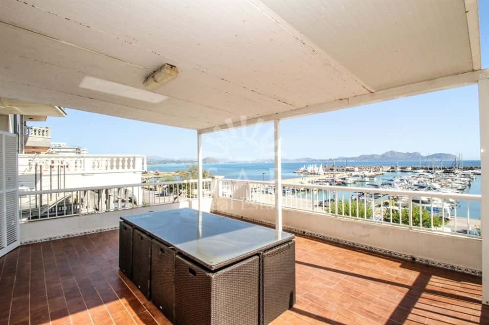 CAN PICAFORT: TERRACED HOUSE BUILDING IN THE FIRST LINE OF THE SEA 12