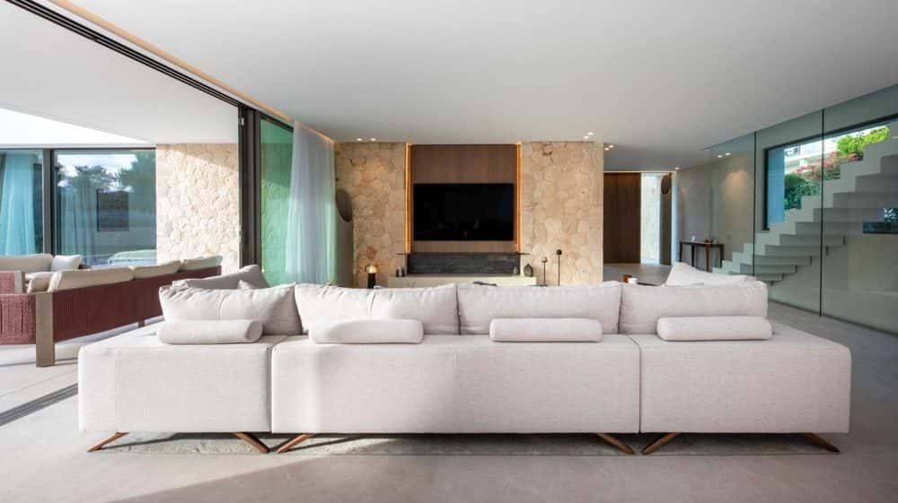 CALA VINYAS: EXCLUSIVE DESIGN VILLA WITH POOL 9