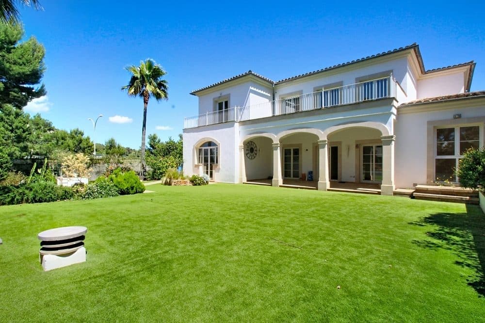 NOVA SANTA PONSA: SPITZENANGEBOT – LUXUSVILLA MIT KOMPLETTSANIERUNG 4
