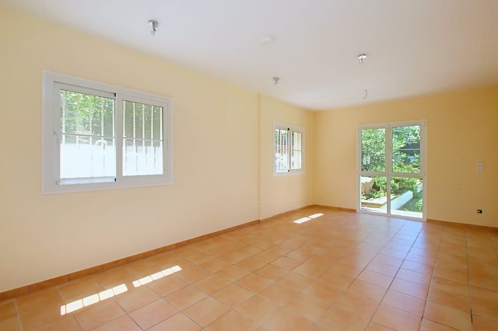 NOVA SANTA PONSA: SPITZENANGEBOT – LUXUSVILLA MIT KOMPLETTSANIERUNG 25