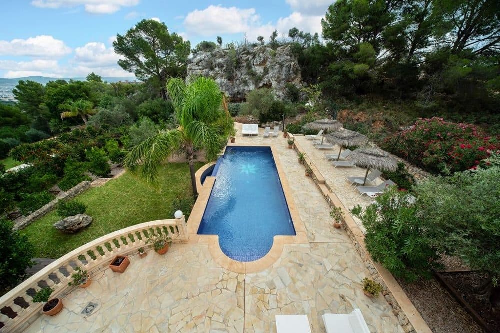 SON VIDA: HOLLYWOOD-STYLE LUXURY VILLA WITH HOLIDAY RENTAL LICENSE 7