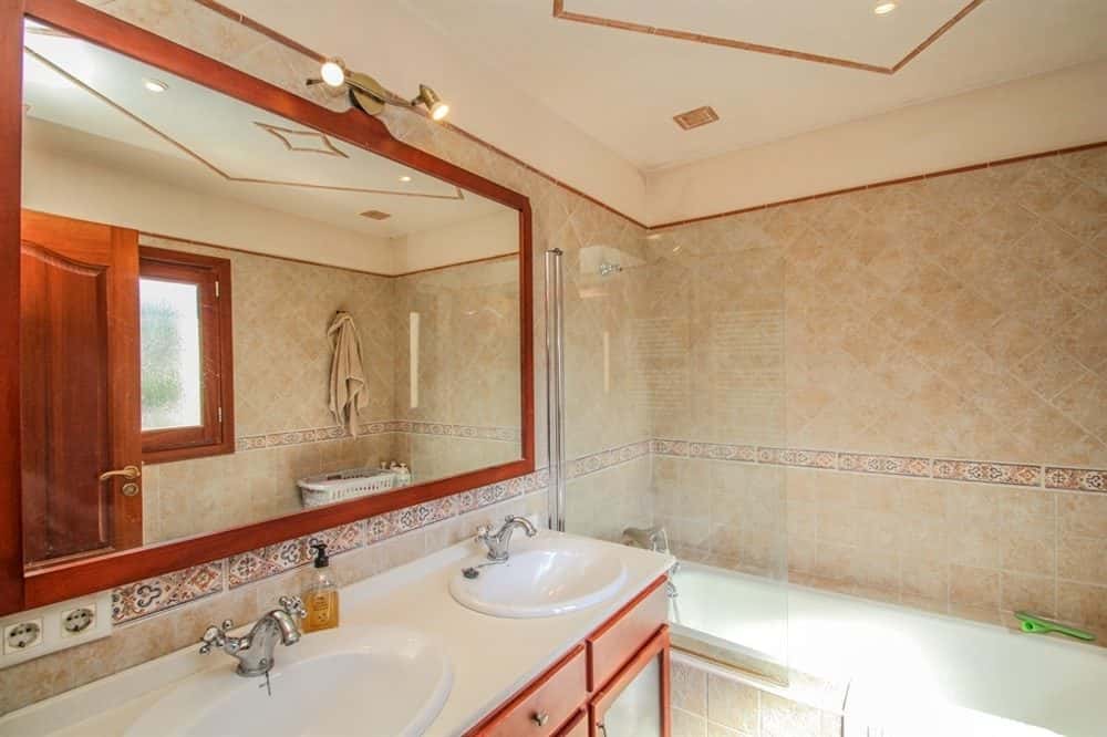 ALCUDIA: DETACHED HOUSE WITH SEA VIEWS 14