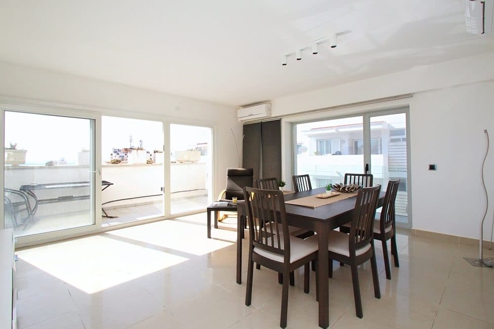 ARENAL: MODERNE WOHNUNG IN STRANDNÄHE 11
