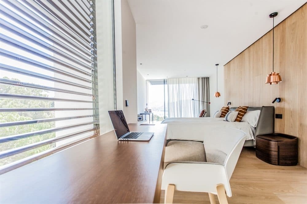 ANDRATX: DREAM VILLA WITH HARBOR VIEWS 18