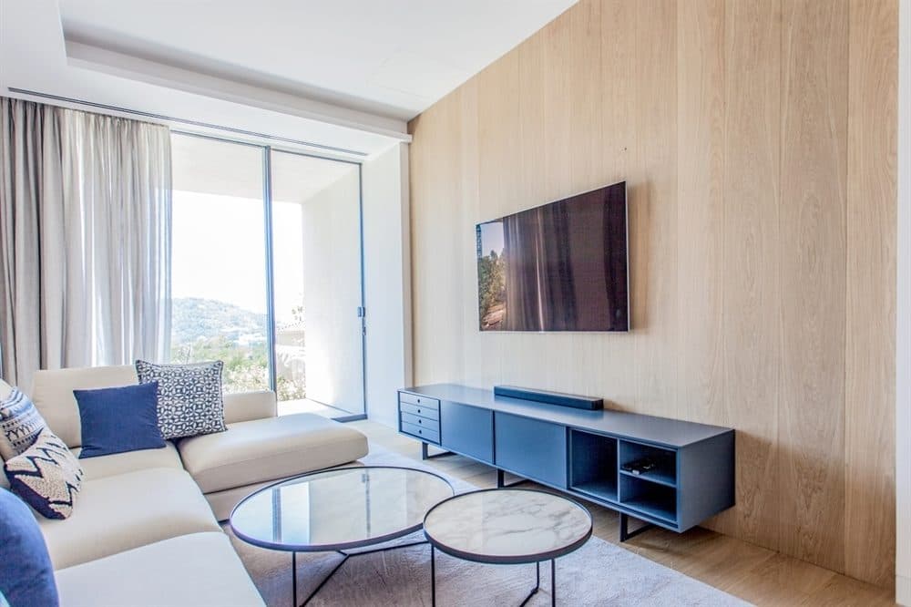 ANDRATX: DREAM VILLA WITH HARBOR VIEWS 13
