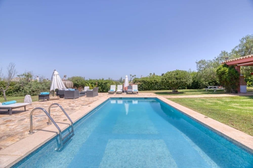 SON GUAL: CASA VACACIONAL CON LICENCIA DE ALQUILER ETV 8