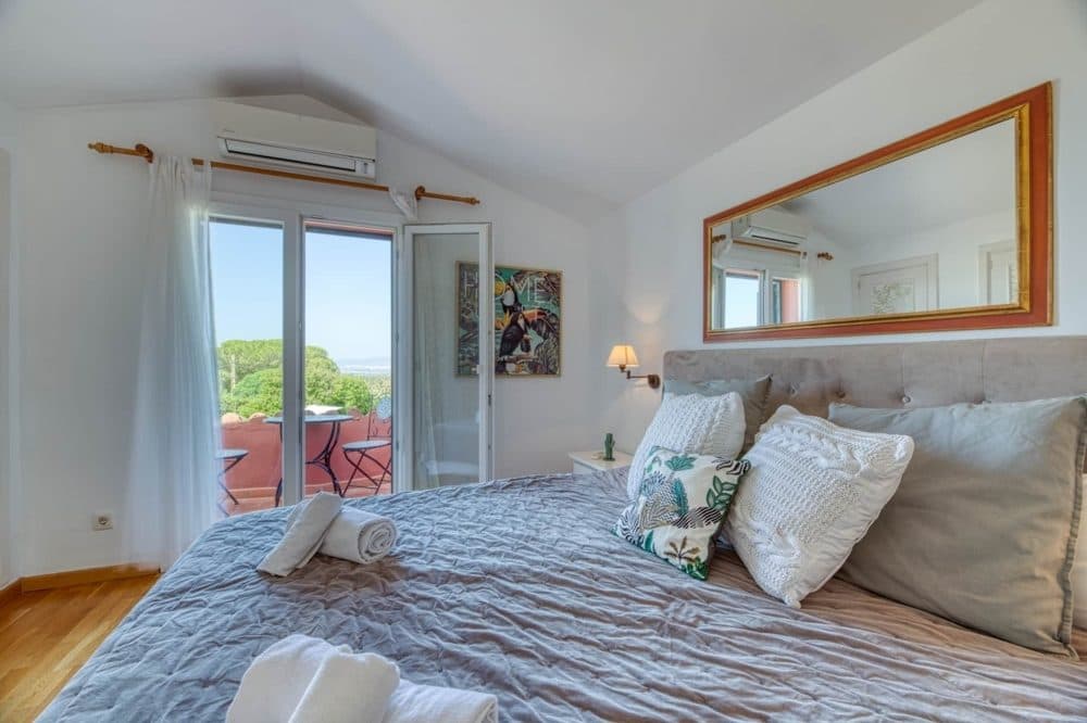SON GUAL: CASA VACACIONAL CON LICENCIA DE ALQUILER ETV 21
