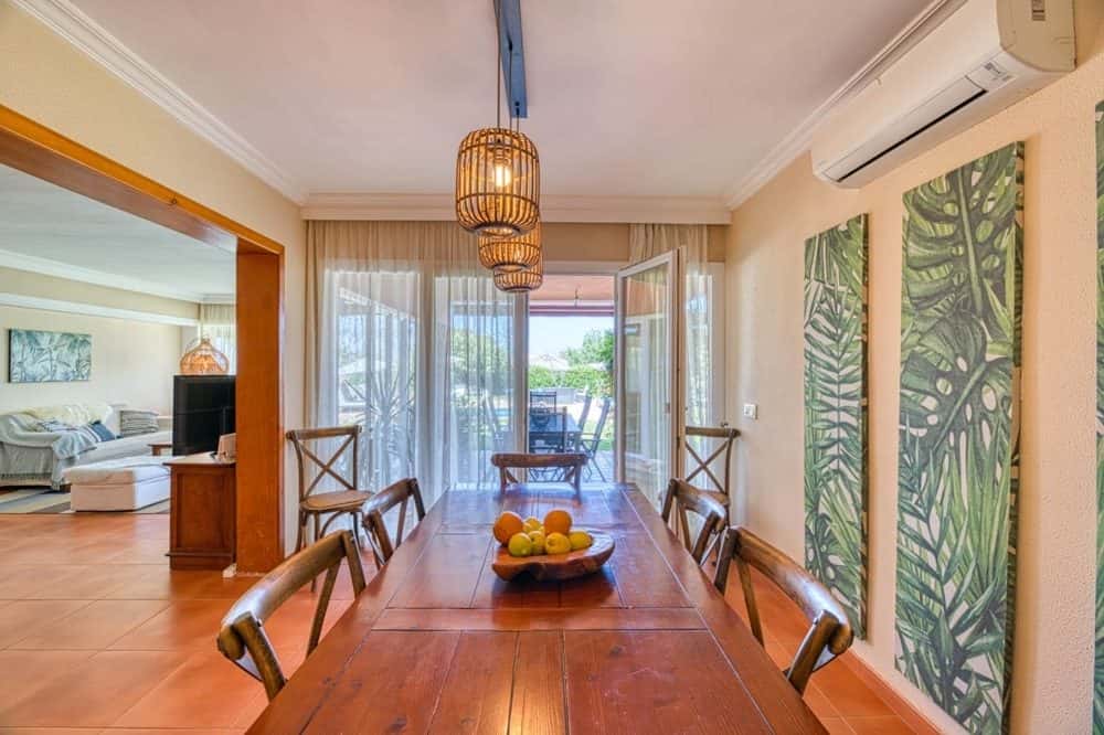 SON GUAL: HOLIDAY HOME WITH ETV RENTAL LICENSE 13