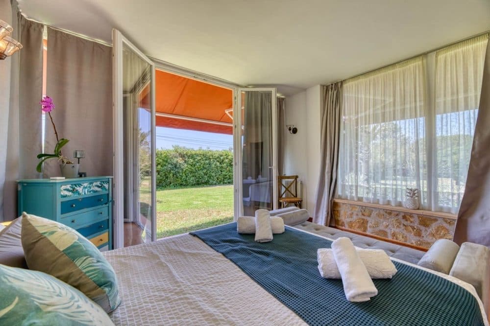 SON GUAL: CASA VACACIONAL CON LICENCIA DE ALQUILER ETV 26