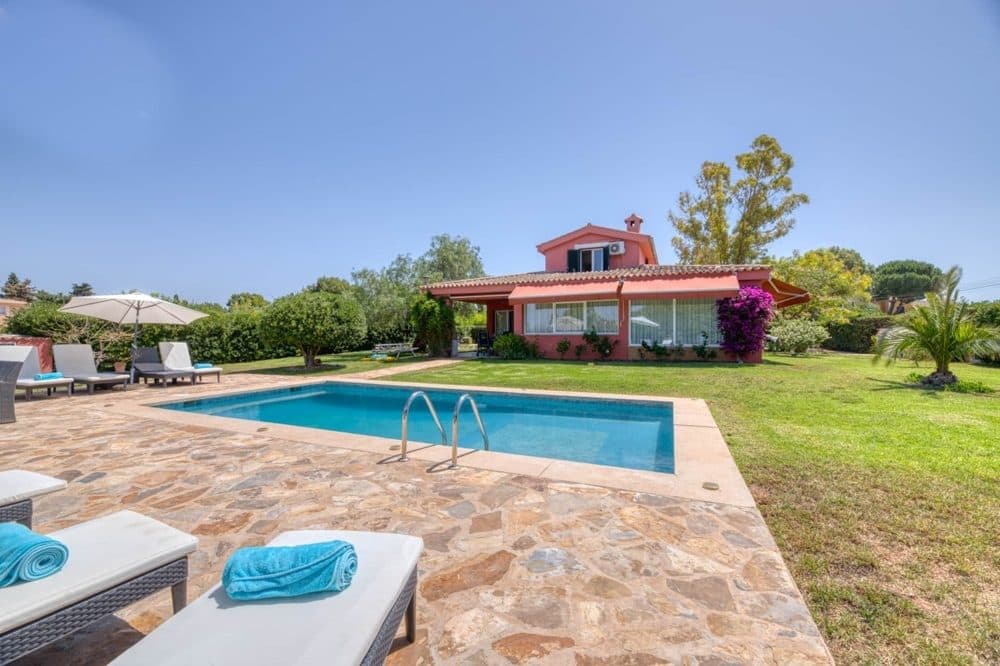 SON GUAL: CASA VACACIONAL CON LICENCIA DE ALQUILER ETV 3