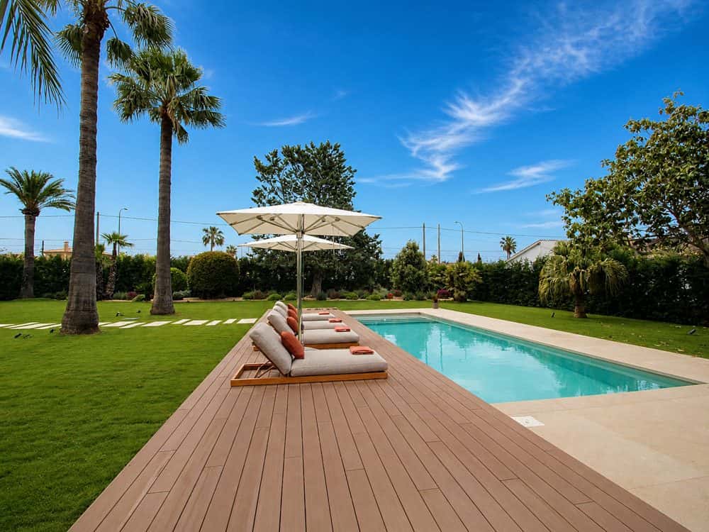 PALMANYOLA: HIGH-END DESIGNER VILLA WITH LARGE GARDEN 4