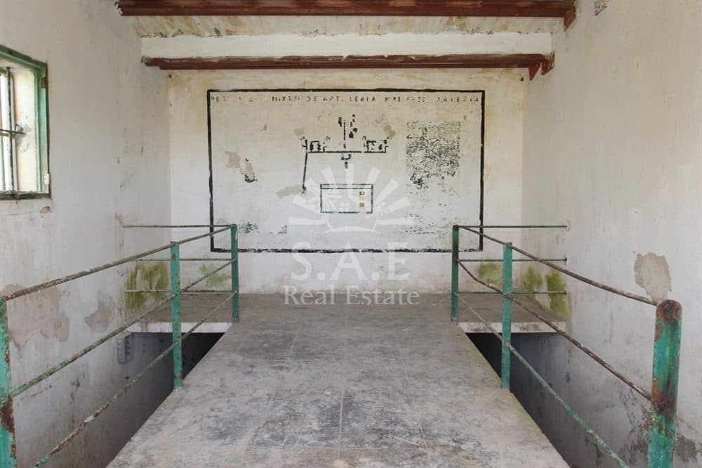LLUCMAJOR: FORMER MILITARY BASE WITH BUNKER 14