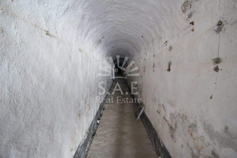 LLUCMAJOR: FORMER MILITARY BASE WITH BUNKER 20