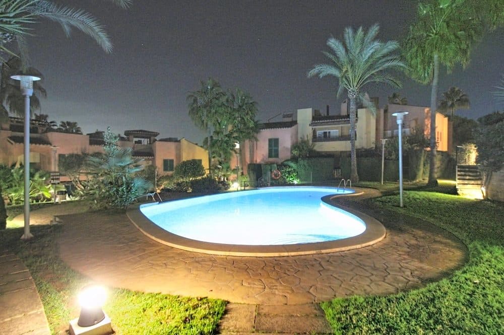 SON VERÍ NOU: RENOVATED PENTHOUSE WITH PRIVATE ROOFTOP TERRACE 30