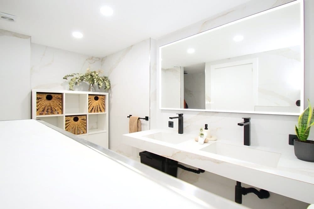 SON VERÍ NOU: RENOVATED PENTHOUSE WITH PRIVATE ROOFTOP TERRACE 18