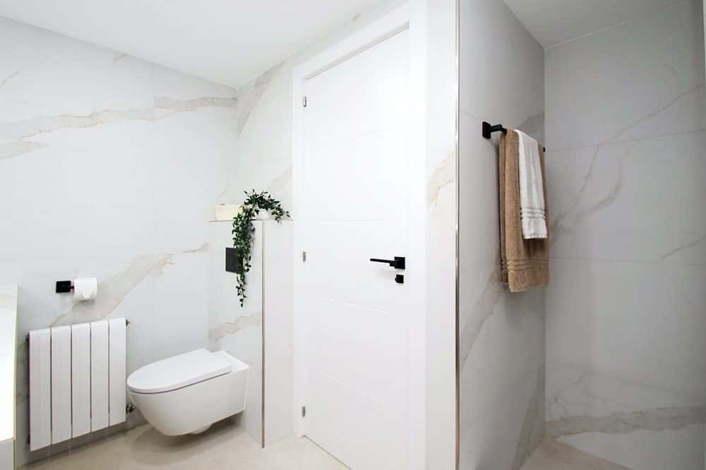 SON VERÍ NOU: RENOVATED PENTHOUSE WITH PRIVATE ROOFTOP TERRACE 20