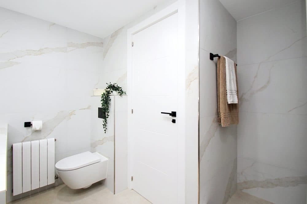 SON VERÍ NOU: RENOVATED PENTHOUSE WITH PRIVATE ROOFTOP TERRACE 20