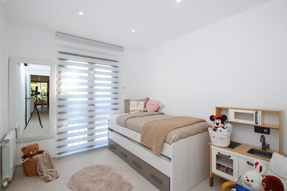 SON VERÍ NOU: RENOVATED PENTHOUSE WITH PRIVATE ROOFTOP TERRACE 23
