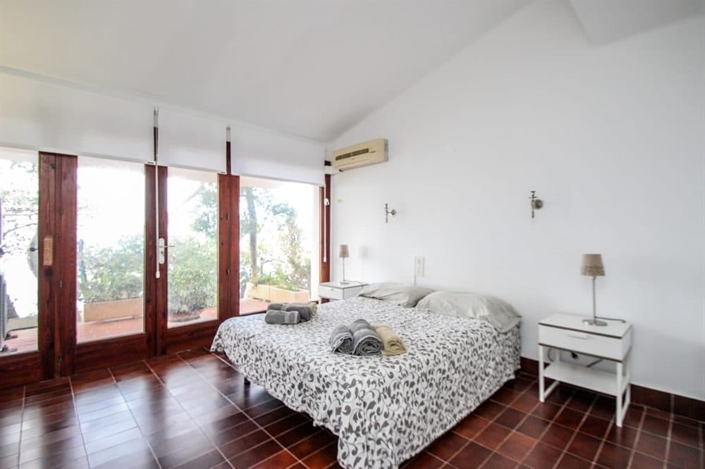 BAHIA AZUL: INVESTMENT FRONTLINE VILLA WITH RENTAL LICENCE 13