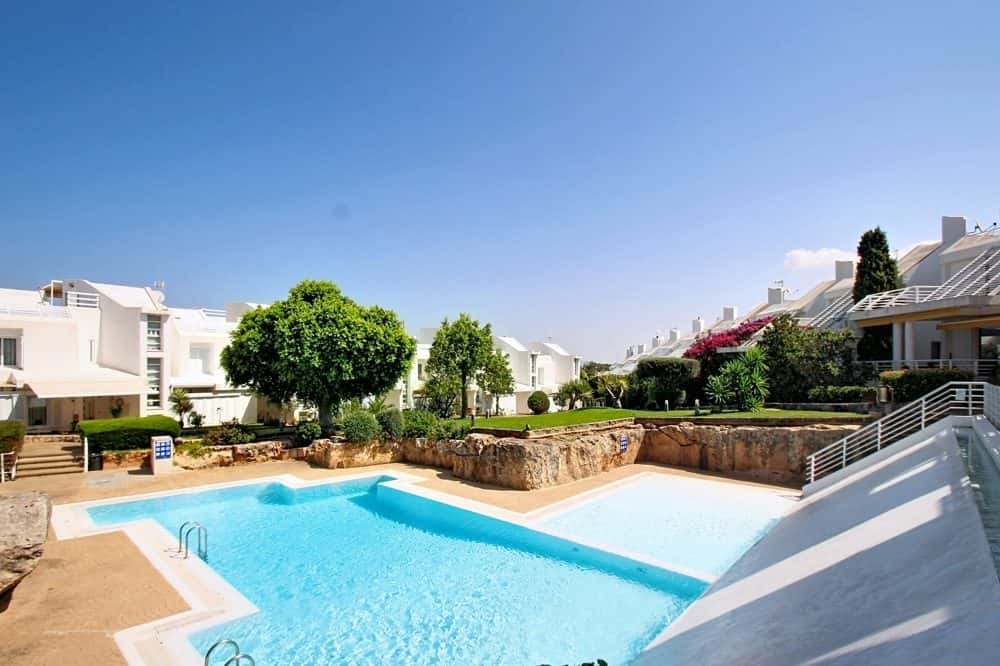 SON VERI NOU: MODERN TOWNHOUSE WITH ROOF TERRACE AND SEA VIEWS 3