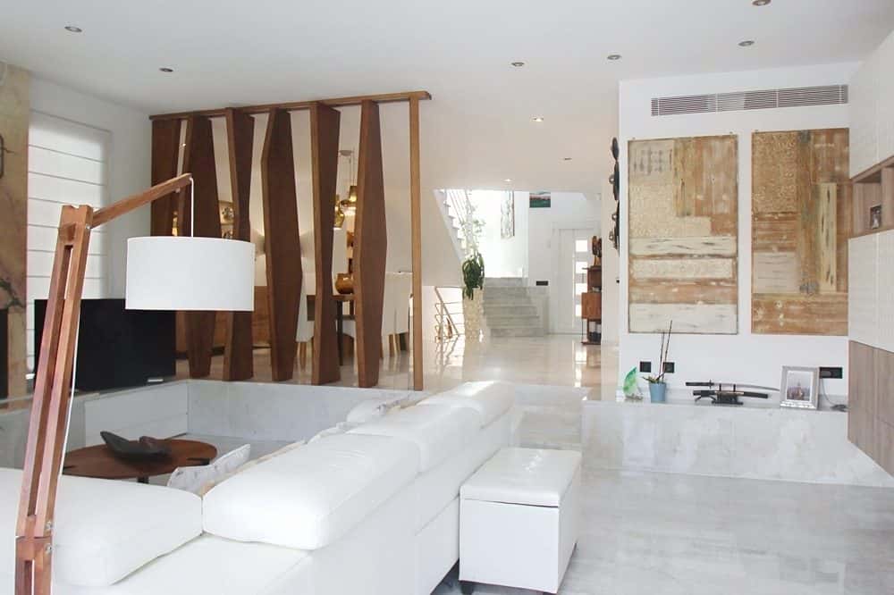 SON VERI NOU: MODERN TOWNHOUSE WITH ROOF TERRACE AND SEA VIEWS 11